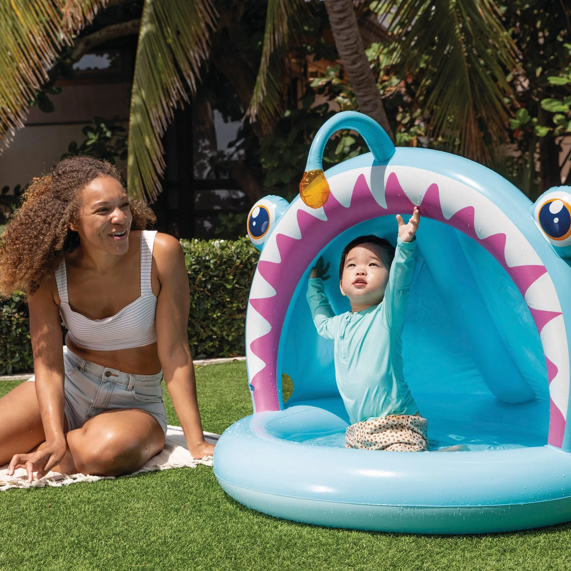 Intex 58419NP - Piscina Gonfiabile Baby Rana Pescatrice, 127x102x86 cm, 1-3 Anni