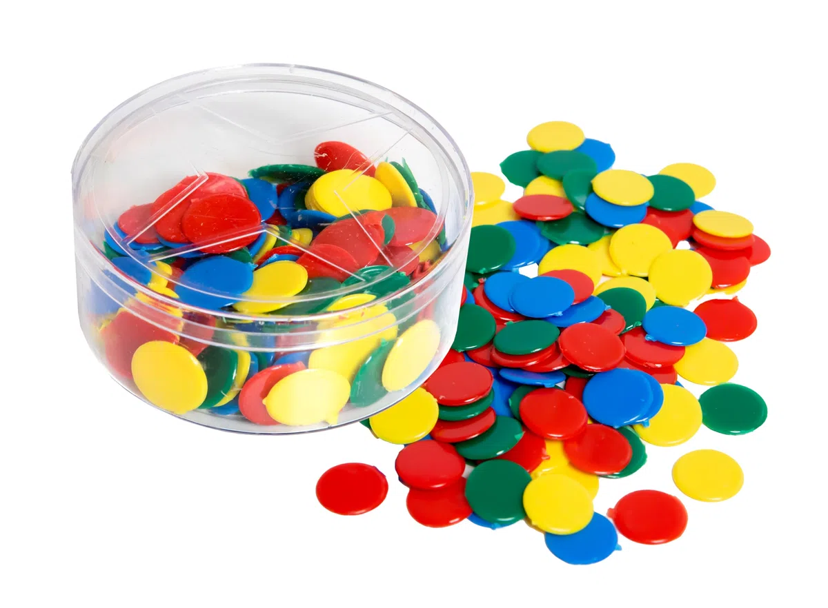 Schede colorate per patchwork, set da tavolo | 100 tessere colorate per gioco da tavolo | schede contatrici per tutti i tipi di giochi | 25 tessere per colore: rosso, verde, blu e giallo (100 unità)