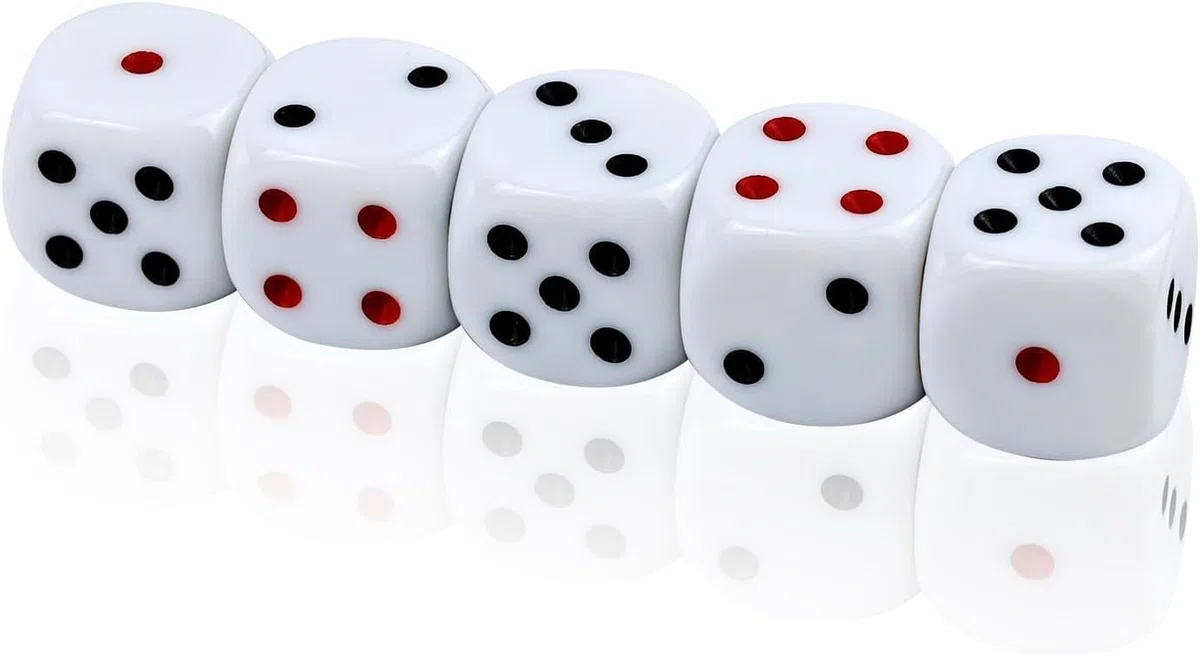 Set di 5 dadi grandi da gioco da 30 mm, set di dadi in acrilico da 6 lati con angoli arrotondati, dadi da gioco per giochi da tavolo, dadi standard D6 per poker, giochi per feste e giochi per
