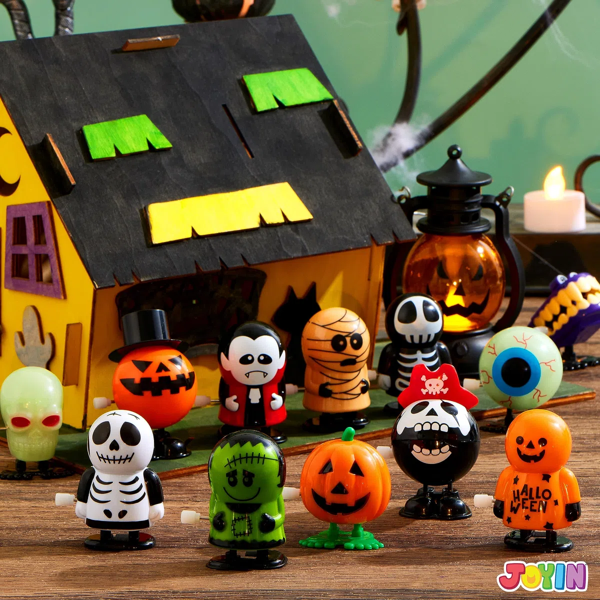 JOYIN 12 Pezzi Giocattoli a Carica per Halloween Assortimento Goody Bag Riempitivo Rifornimenti Bomboniere Regalo (Confezione da 12 Pezzi)