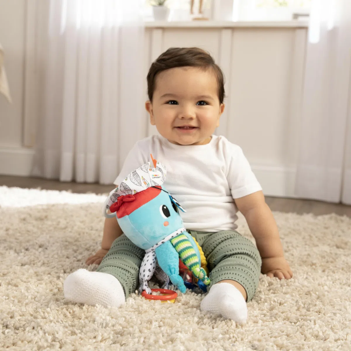 Lamaze Captain Calamari, Clip on Pram and Pushchair Newborn Baby Sensory Toy for Babies Boys and Girls from 0 to 6 Months