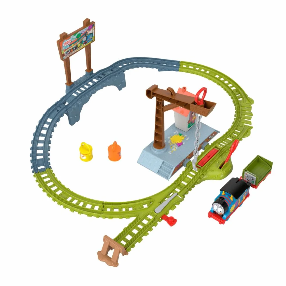 Il Trenino Thomas - Pista Avventure a Colori, playset lungo 1,5 metri con 2 taniche vernice, locomotiva Thomas a pile e Vagone Combina Guai, giocattolo per bambini, 3+ anni, HTN34