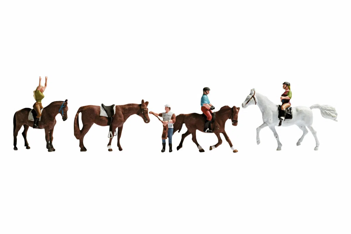 Noch Cavalieri e Cavalli Set di Statuette in plastica Colorata a Mano, Traccia N 1:160, Ideale per Scene di Vita Rurale