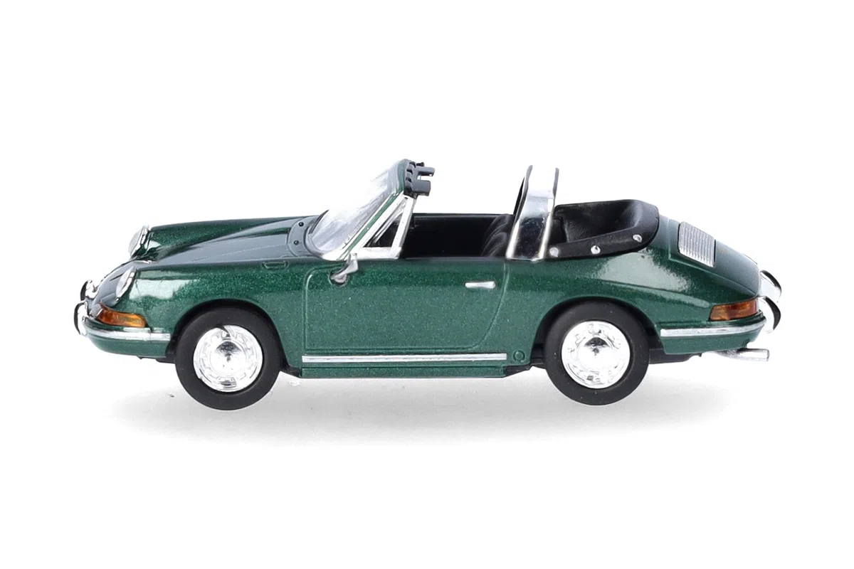 herpa Modellino auto Porsche 911 Targa, miniatura scala 1:87, pezzo da collezione, Made in Germany, modello in plastica, colore: verde metallizzato