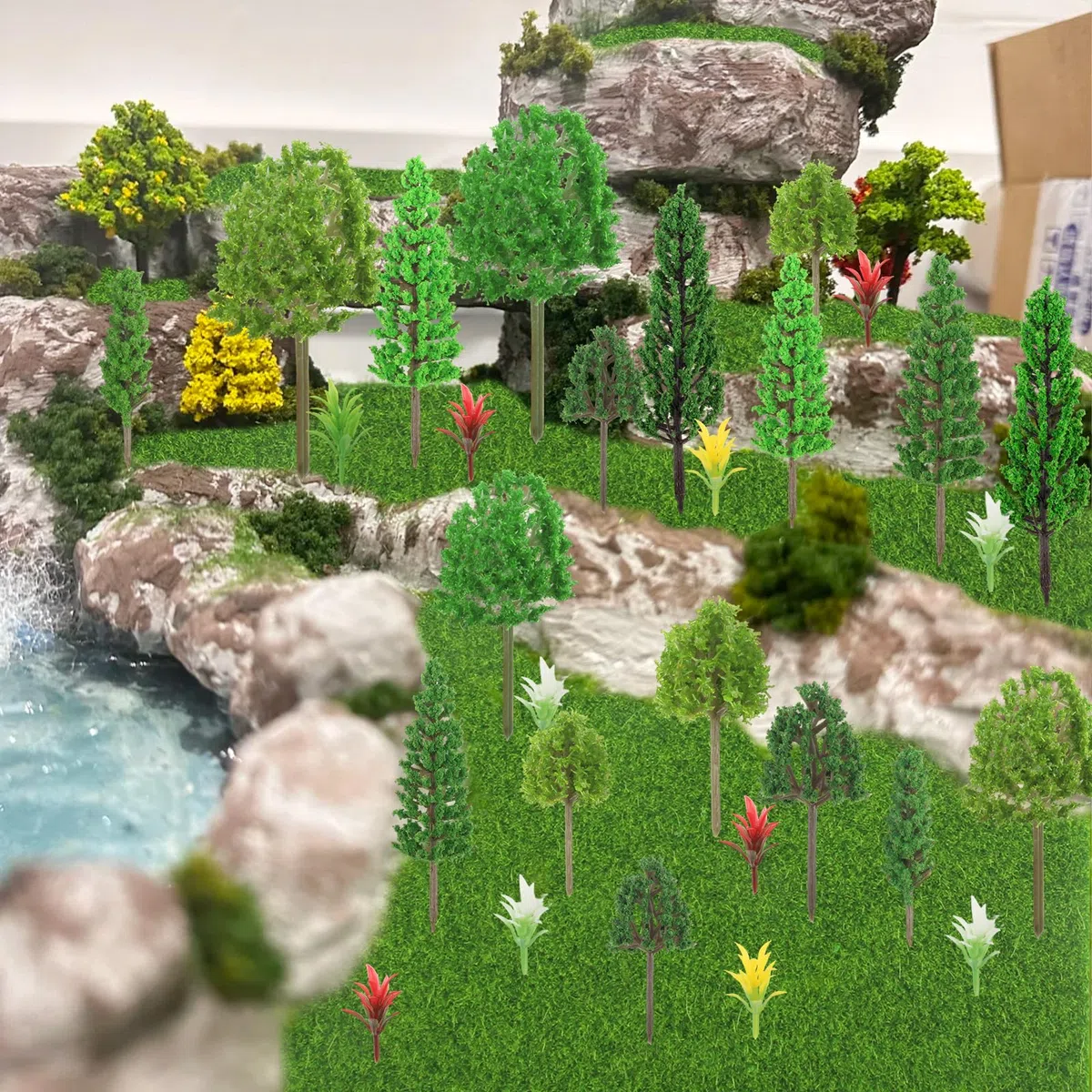 42 Pezzi Alberi Modellismo Alberi Modello Misto per Paesaggio DIY Architettura Modellismo Ferroviario Decorazione da Giardino in Miniatura