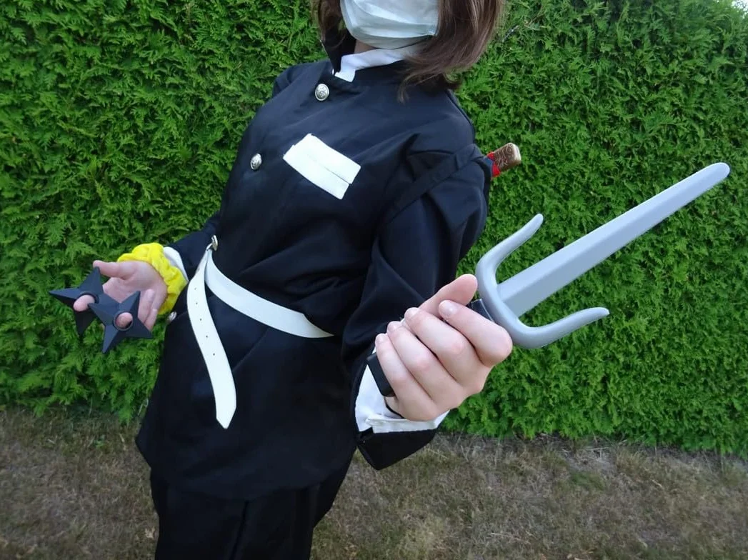 Set Armi Ninja per Bambini con Zaino, Spada Katana e Coltelli Giocattolo, Accessori Costume Ninja Samurai Giapponese, Costume per Halloween, Carnevale e Cosplay, per Bambini, Ragazzi e Adulti