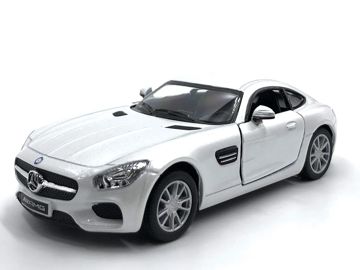 modellismo auto in scala 1:36 (AMG white)