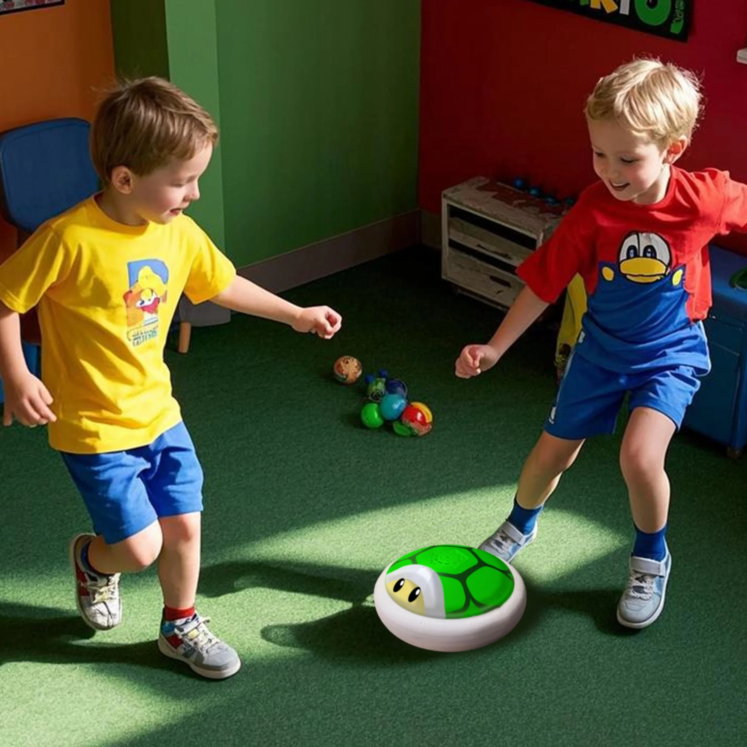 Pallone Calcio Fluttuante con Luci LED, Calcio Giocattoli Bambini 3 4 5 6 7 8-12 Anni, Giochi per Interno/Esterno, Palla Regalo Bambino Bambina 4 5 6 7 8 Anni, Regali di Natale per Bambini