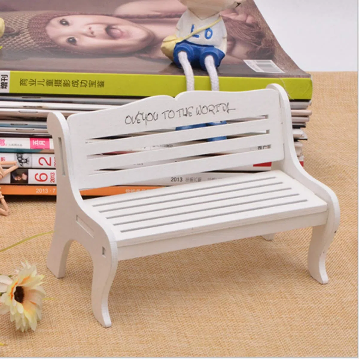 Panchina Giardino Miniatura Mobili Sedia in Legno Micro Chaise Landscape Decoration per DIY Decorazioni Oggetti di Scena Accessori Fotografia Ornamento pianta Paesaggio Ornamento 2pcs Sedia