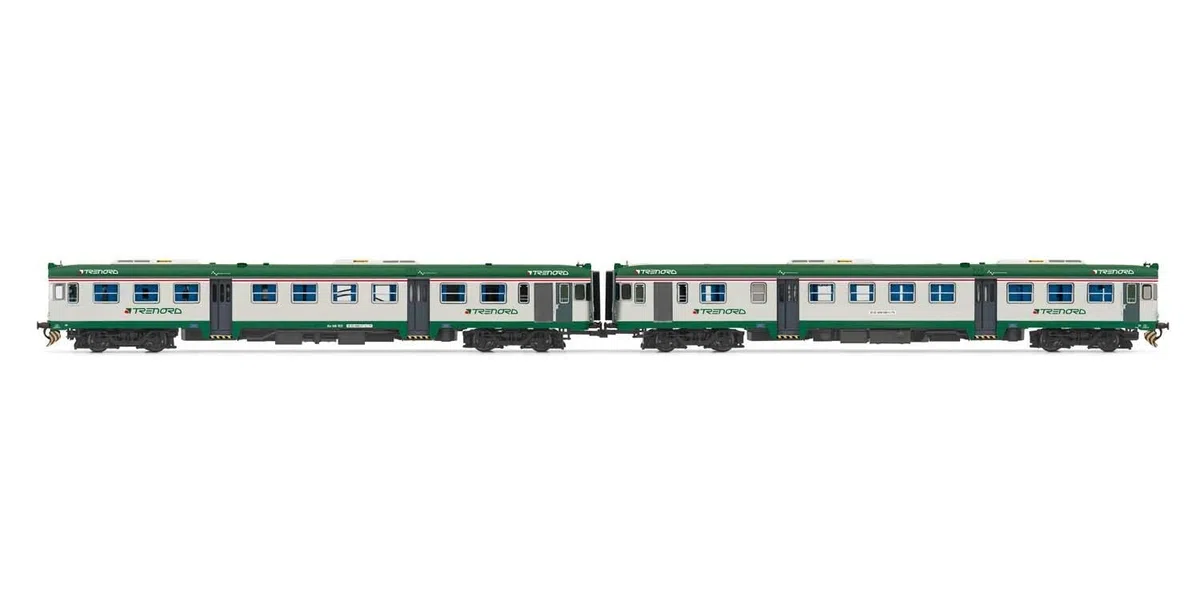 Trenord, confezione da 2 unità di automotrici diesel ALn 668 1000, unità motorizzata + dummy, epoca VI