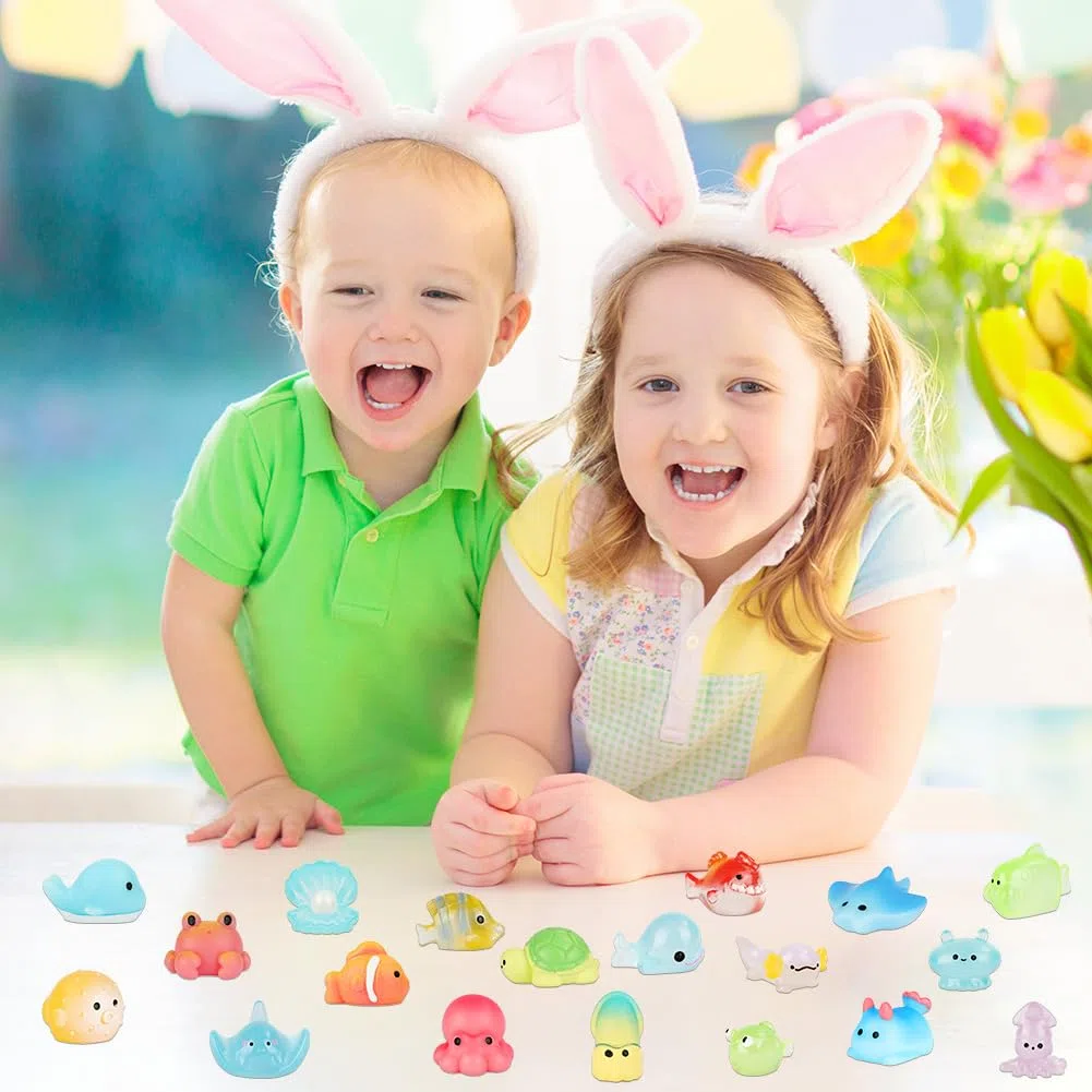 DiULi Piccoli Animali in Resina, 36 PCS Mini Animali in Resin, Piccoli Animali in Miniatura, per Giardino, Paesaggio, Casa delle Bambole Ornamento Fai da Te, Compleanno, Serie Ocean