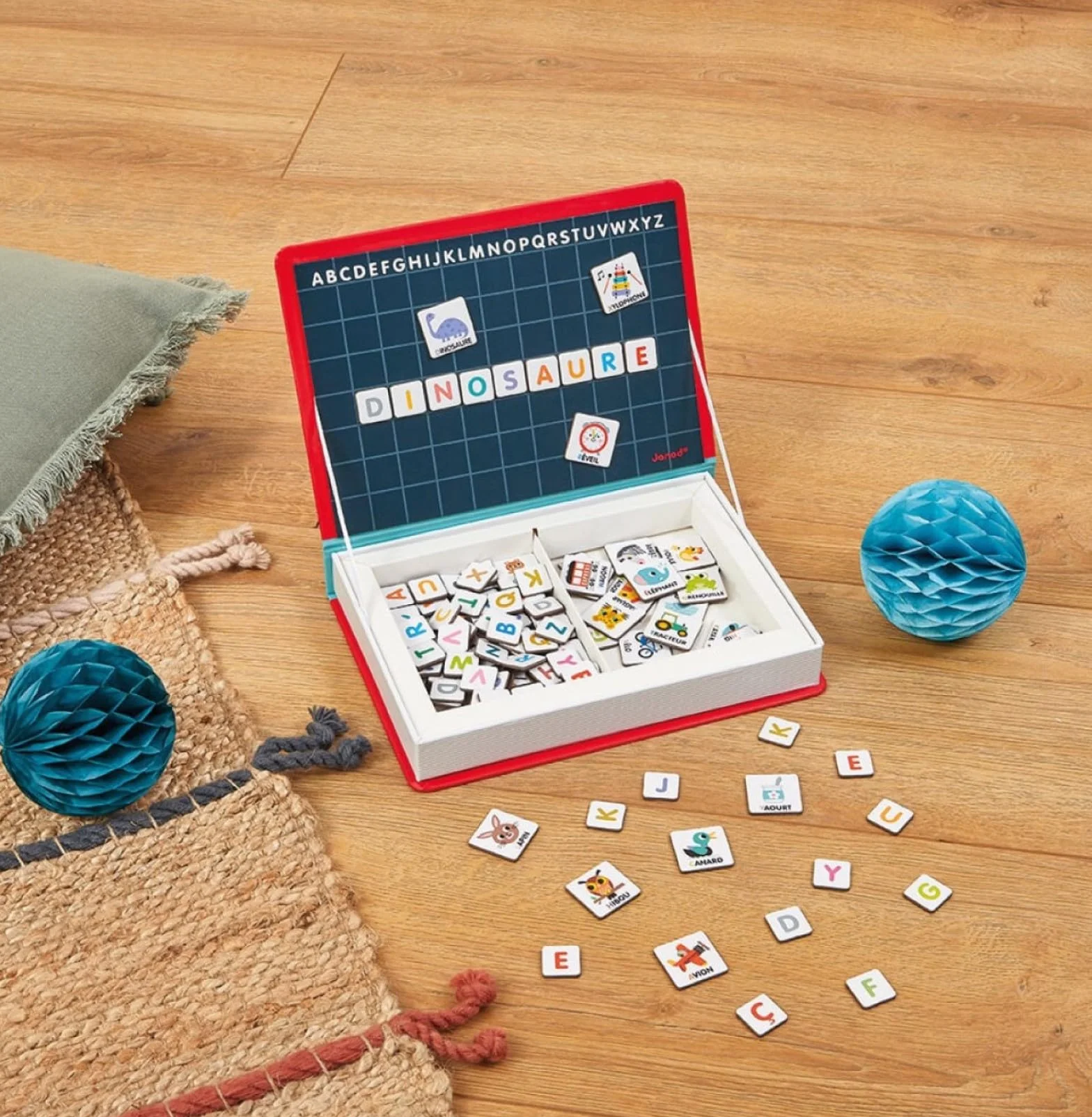 Janod - Magneti'Book Alfabeto Gioco Educativo, Versione Inglese, J02711